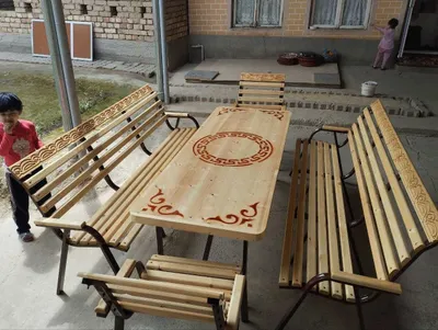 Dachni Stol Stul 1