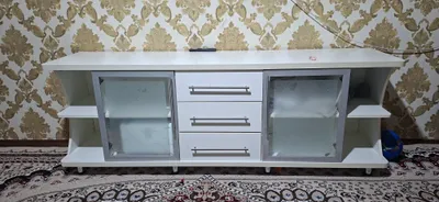 Televizor uchun komod