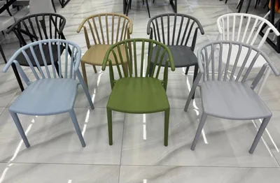 Пластиковый стул Jardin 2