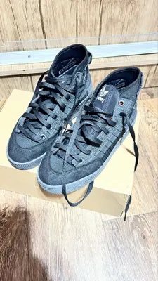 Кроссовки Adidas 1