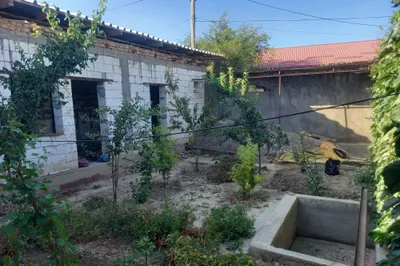 Korobka yer sotiladi 1 sotix 1
