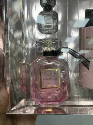 Victoria's secret bombshell 1