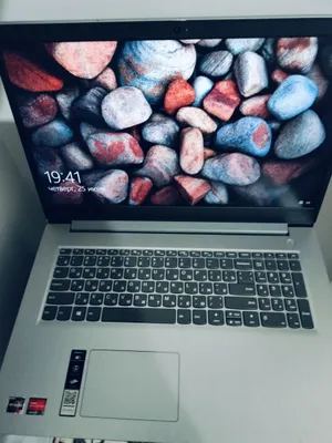 Lenovo AMD Rythen 3 1