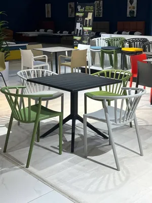 Пластиковый стул Jardin 7