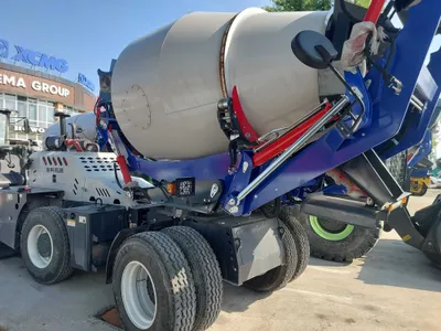 O‘z-o‘zidan yuklanadigan Carmix HK-5500 beton aralashtirgichi, Carmix 5,5 1