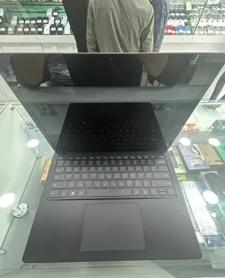 Microsoft surface i7 16-256 1