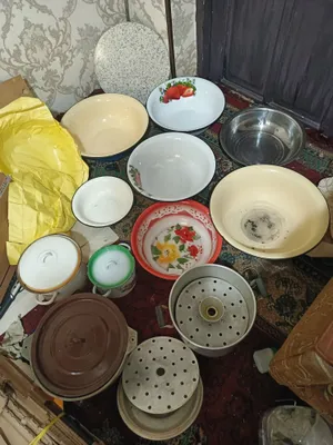Кастрюля с крышкой.