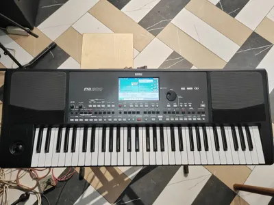 Korg PA 600, как новый 1