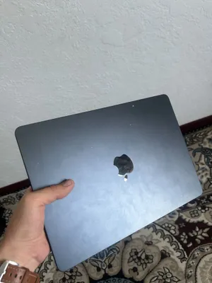 Mac book air m2 holati zor 1