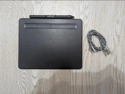 Wacom Intuos grafik plansheti
