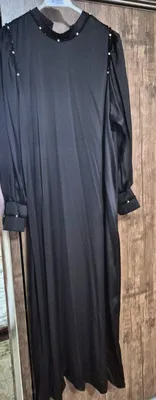 Kechki ko‘ylak sotiladi