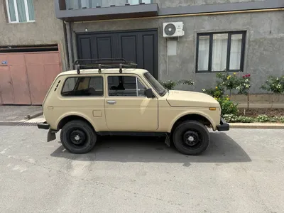 Продается автомобил нива 1
