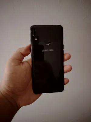 Продаётся телефон Samsung A10s 1