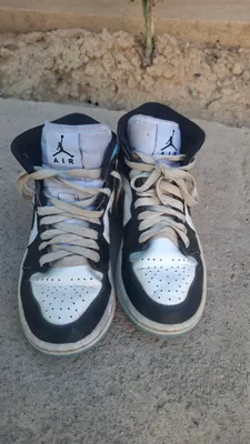Кроссовки Nike Air Jordan 1