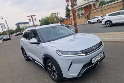 Продаётся BYD Yuan Up, официальный дилер, 2025 года, пробег 30 тысяч 1