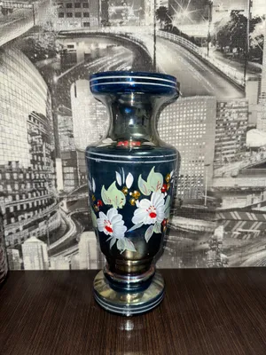 Ваза из цветного стекла 1