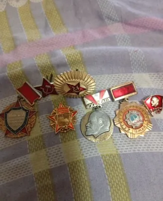Значки советского периода