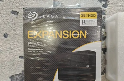 Seagate 28Tb tashqi qattiq disk. 1