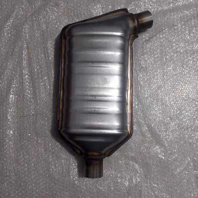 Mercedes-Benz M111 W124 W202 W208 W210 uchun katalizator 1