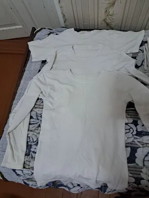 Bolalar uchun oq futbolkalar 1