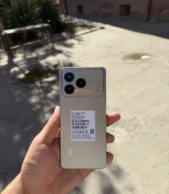 ZTE Blade A76 1