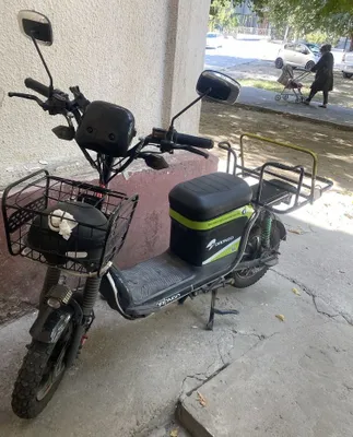 Срочно продаётся скутер недорого 1