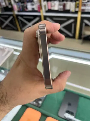 iPhone 16 Pro Max 256GB 5