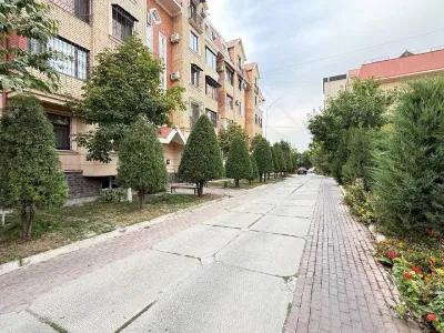 3-комнатная квартира, 112 м², Яшнабад 1