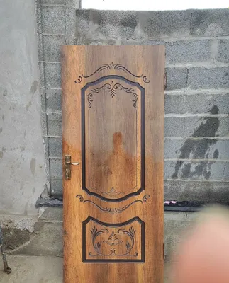 Есік сатылады таза 1