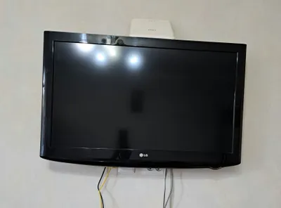 Televizor sotiladi 1