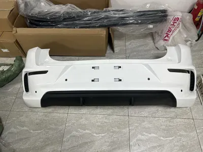 Продаётся задний бампер BYD E2 1