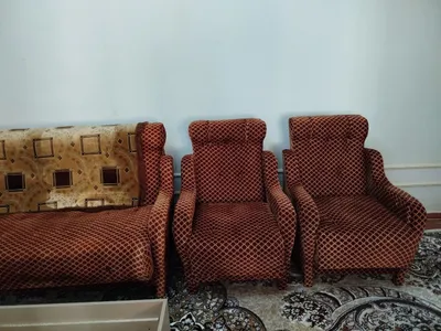 Divan va kreslo to‘plami sotiladi 1