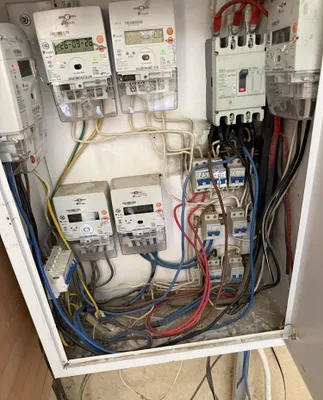 Ustashlik qilamiz san texnik elektrik 24/7 soat aloqada shamarqan shax