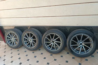 Диск и шина Vossen 215/55 R17 в хорошем состоянии со скидкой 1