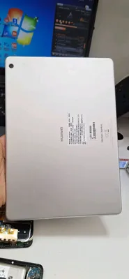 HUAWEI HONOR WATERPLAY HDN-W09 PLANSHETI - 4GB - 64GB 1