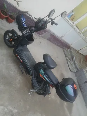 SKUTER veloSkuter