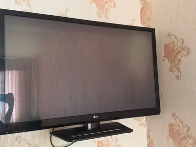 Телевизор LG 42 диагональ