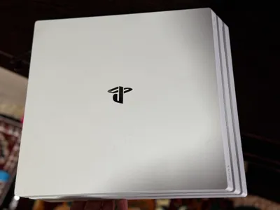 PlayStation 4 Pro 1 ТБ 1