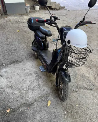Skuter foris sotiladi 1