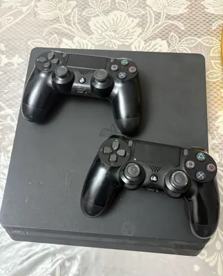 PlayStation 4, 2 геймпада