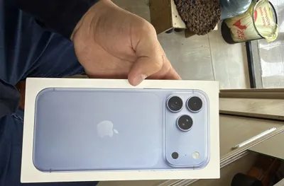 Iphone 18 pro max 2 ТБ, цвет Glacier 1