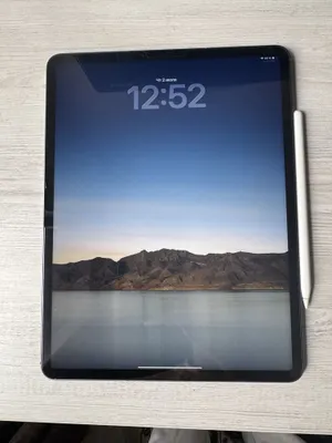 iPad Pro M2 12,9-inch (6th Generation) 1