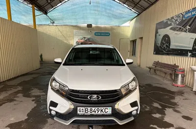 Lada xrey LADA XREY 1