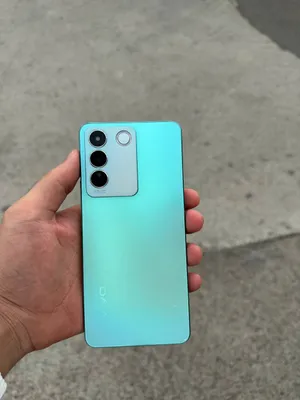 Телефон Vivo V27e 1