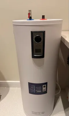 Электрический водонагреватель Bathello 50L 1