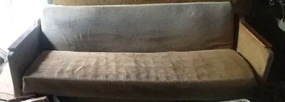 Eski divan sotiladi