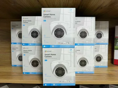 Ezviz H4 3MP kamerasi 1