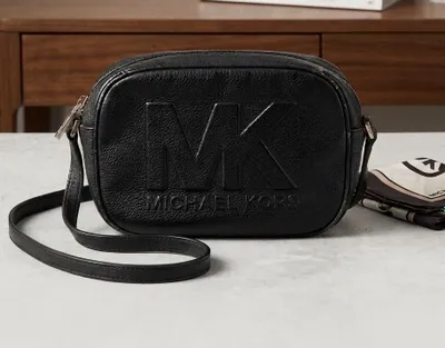 Original. Michael Kors sumkasi (krossbodi, Angliyadan)