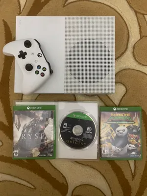 Xbox one s 1tb. bonus 30 ta uyin 1