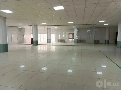 2 200 m² savdo maydoni ijarasi | Chorsu | Metro yonida 1